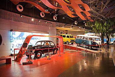 结合电影级单人游戏剧情与魔法第一人称射击战斗的《不朽者传奇》登场 